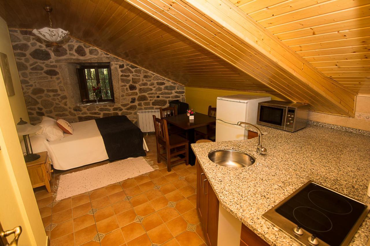 Casal De Cereixo Guest House Tufiones Екстериор снимка